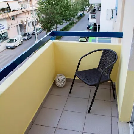 Ioulia Apartment *