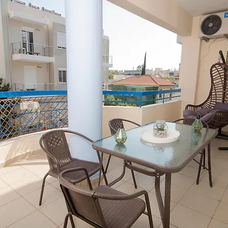 Ioulia Appartement *